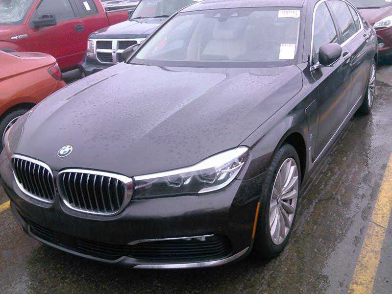 BMW 740e
