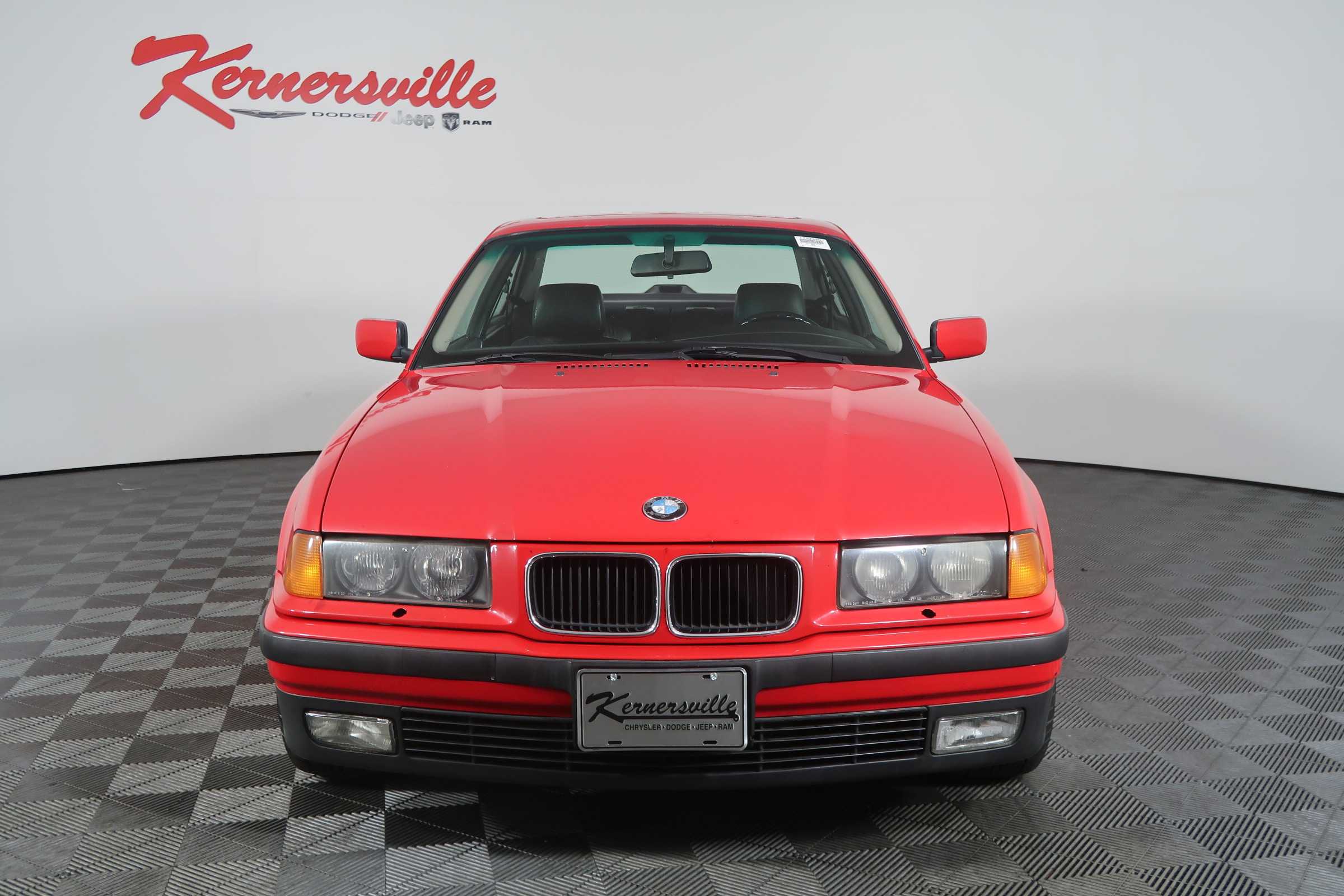 BMW 325iS