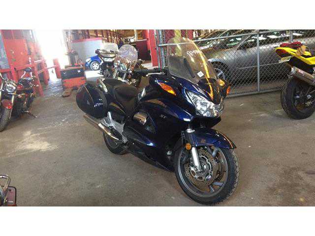 Honda ST1300A