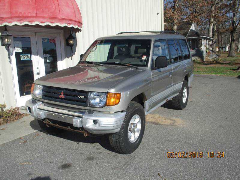 Mitsubishi Montero