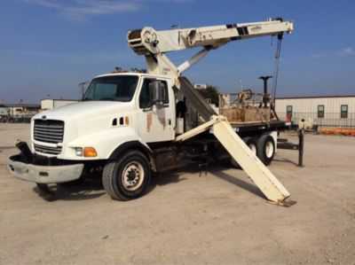 Ford LT8513