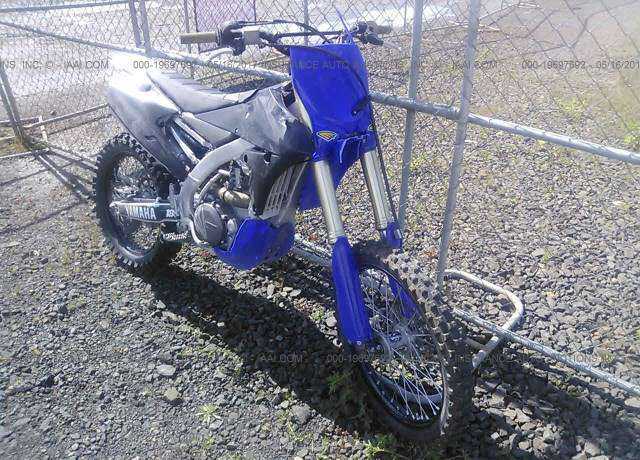 YAMAHA
