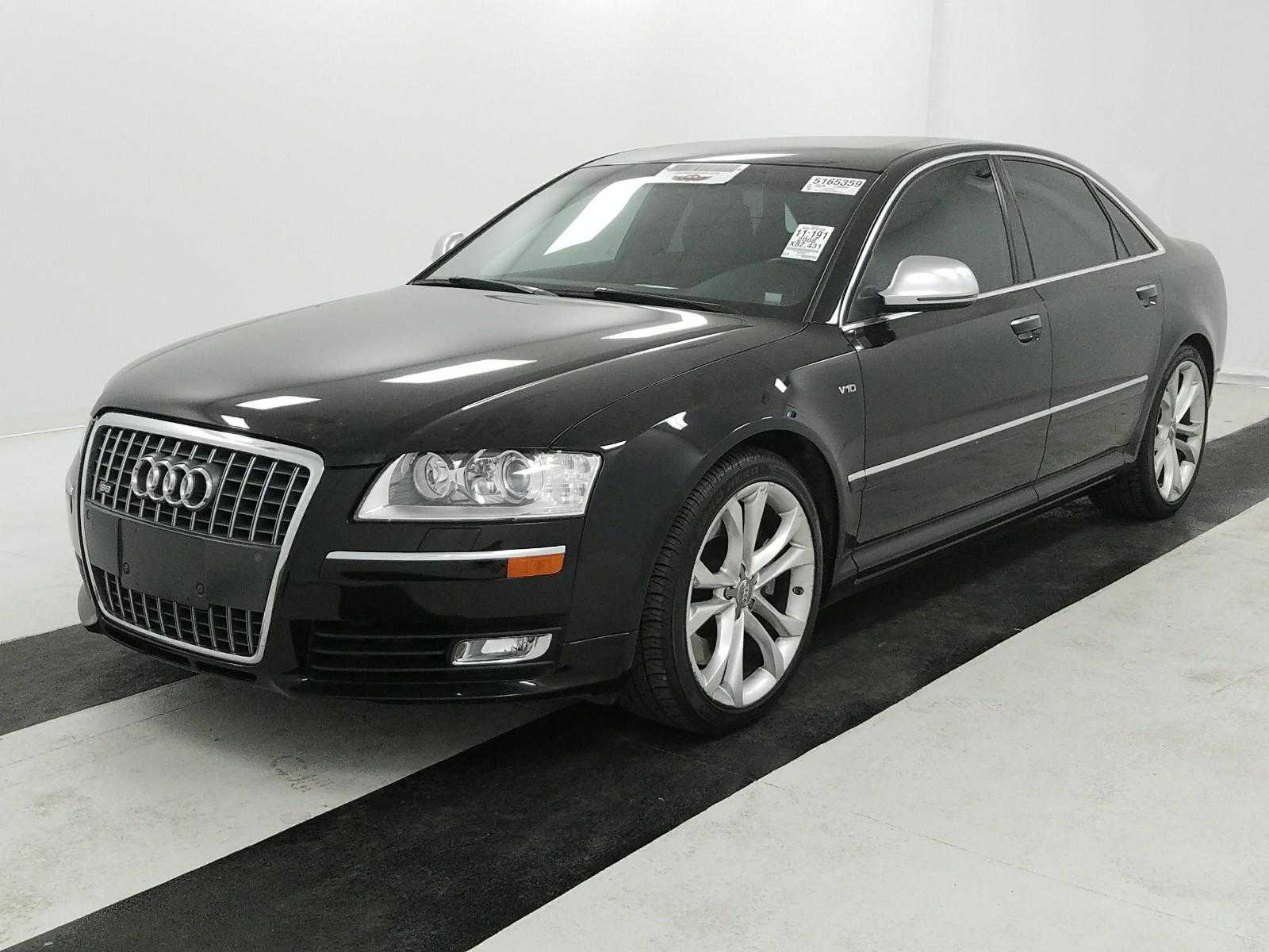 Audi S8
