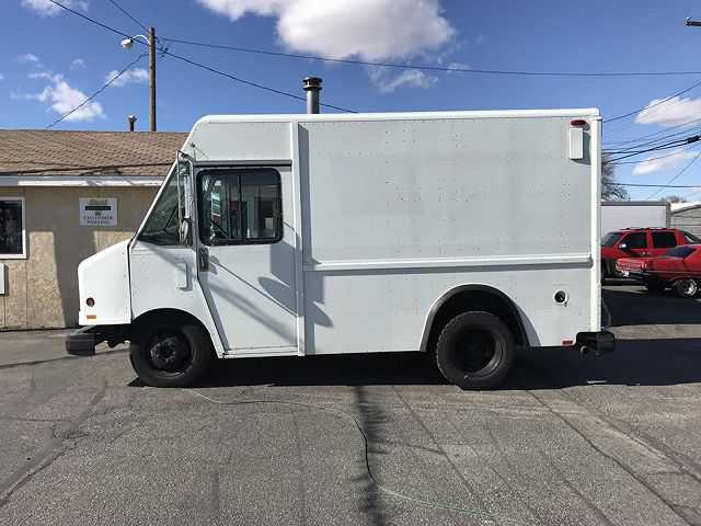 GMC P Truck Forward
