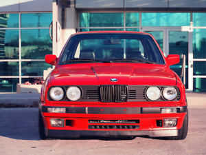 BMW 325iS