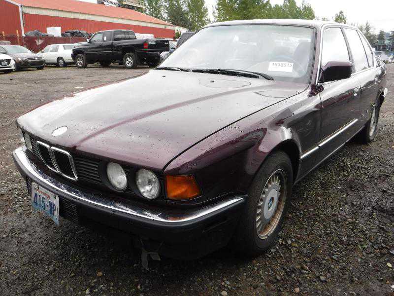 BMW 735i