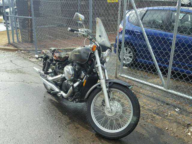 Honda VT750 (Shadow)