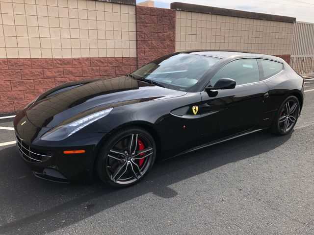Ferrari FF