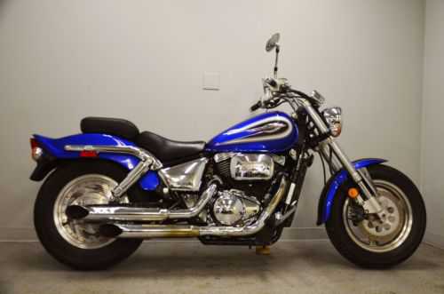 Suzuki VZ800