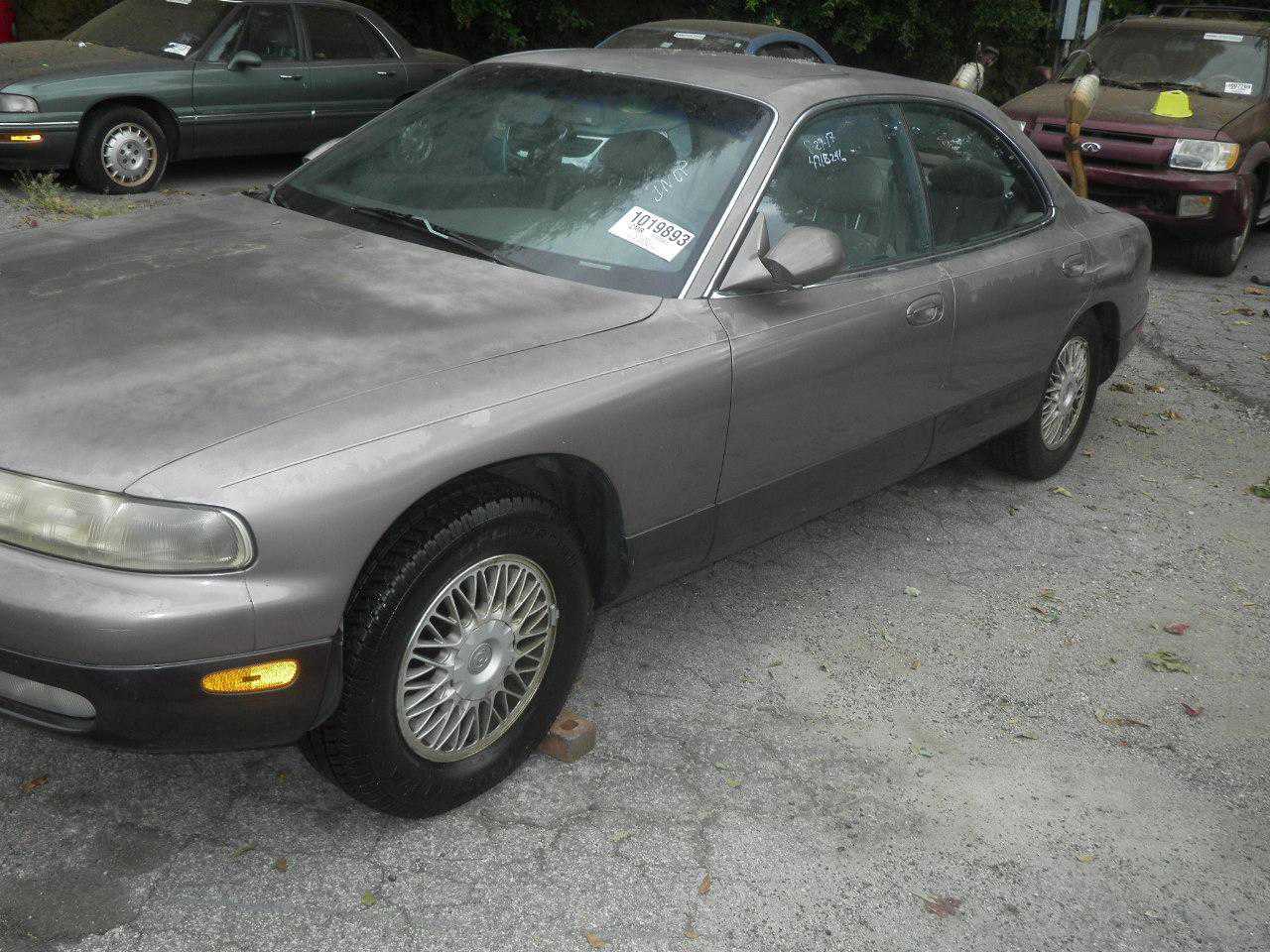 Mazda 929