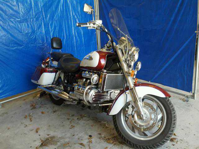 Honda GL1500CT (VALKYRIE TOURER)