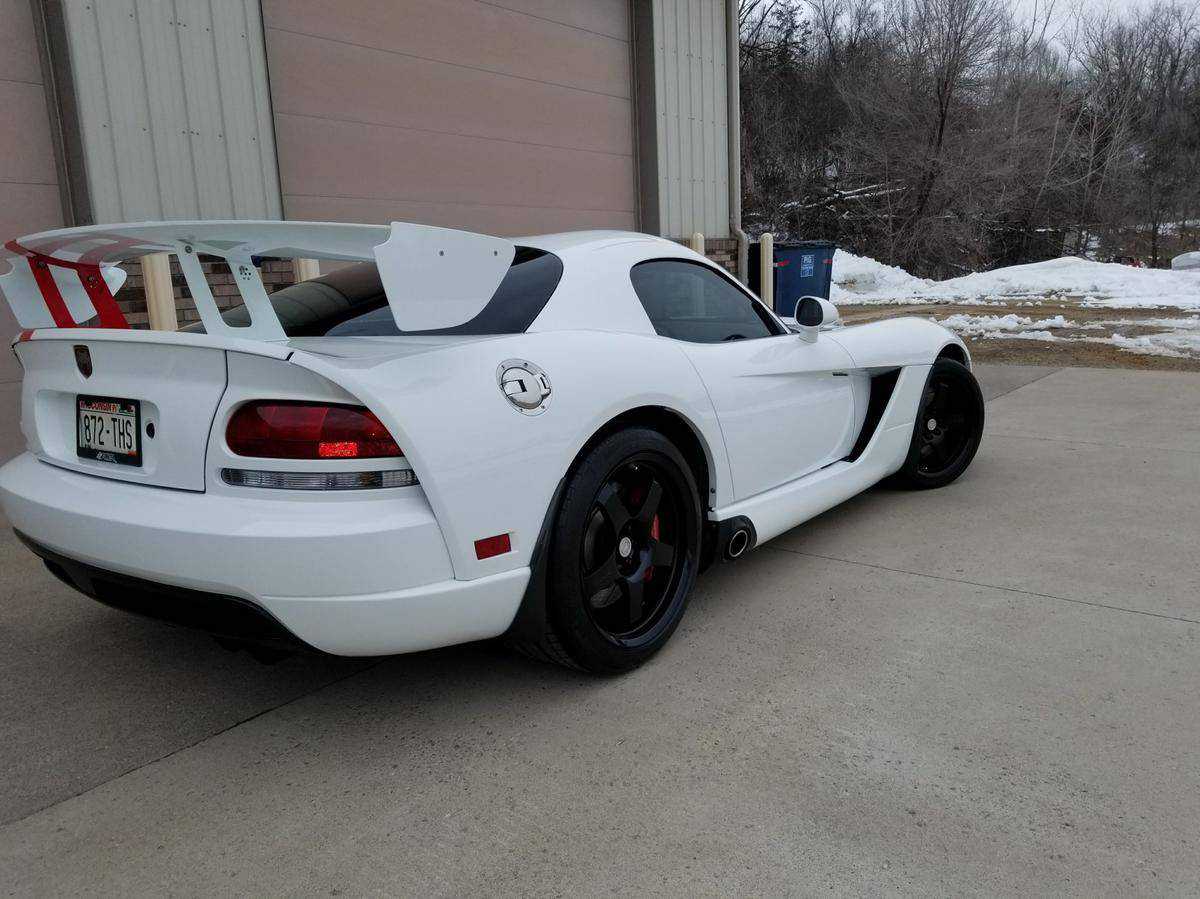 Dodge Viper