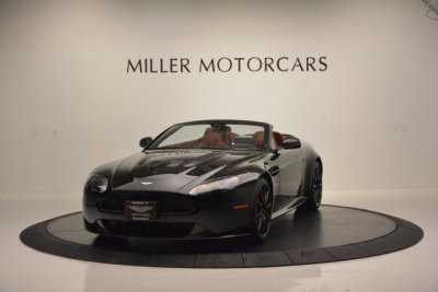 Aston Martin V12 Vantage
