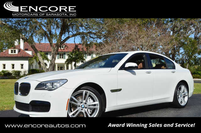 BMW 740i