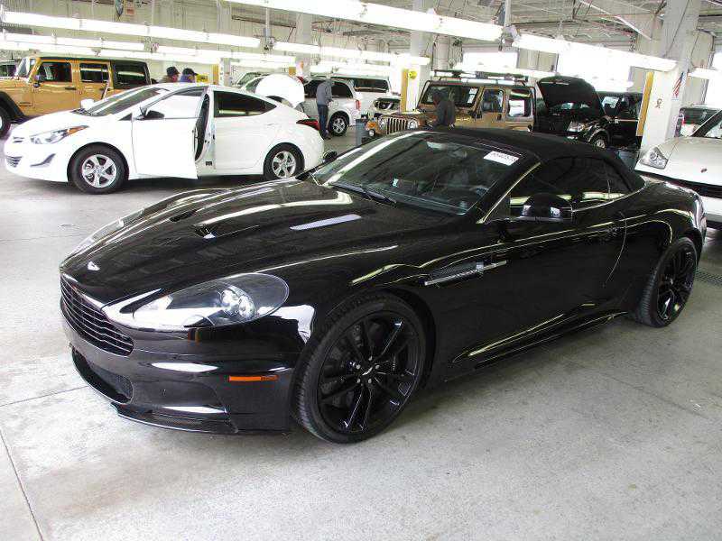 Aston Martin DBS