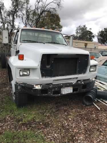 Ford F-700
