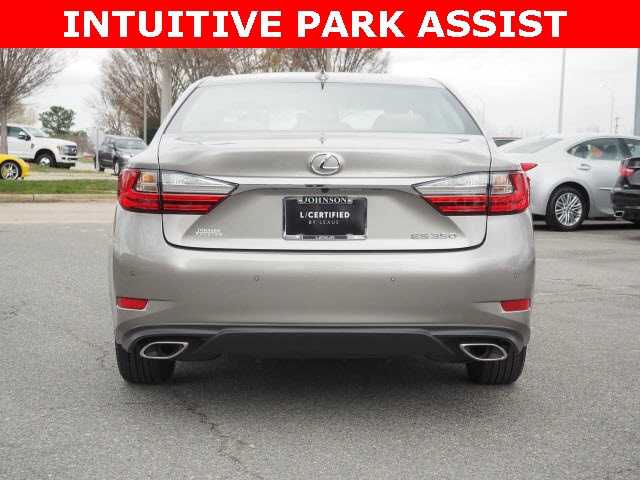 2017 Lexus ES