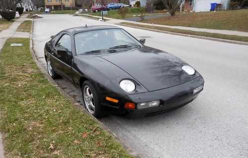 Porsche 928