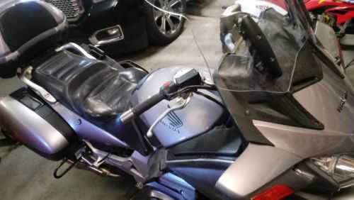 Honda ST1300A