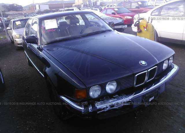 BMW 735i