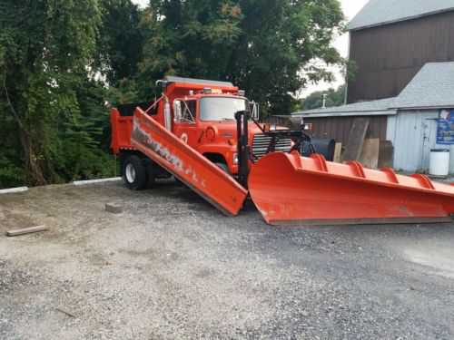 Ford L8000