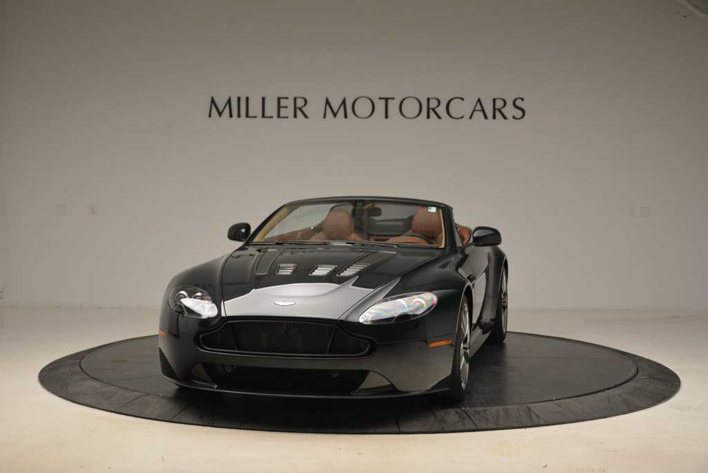 Aston Martin V12 Vantage