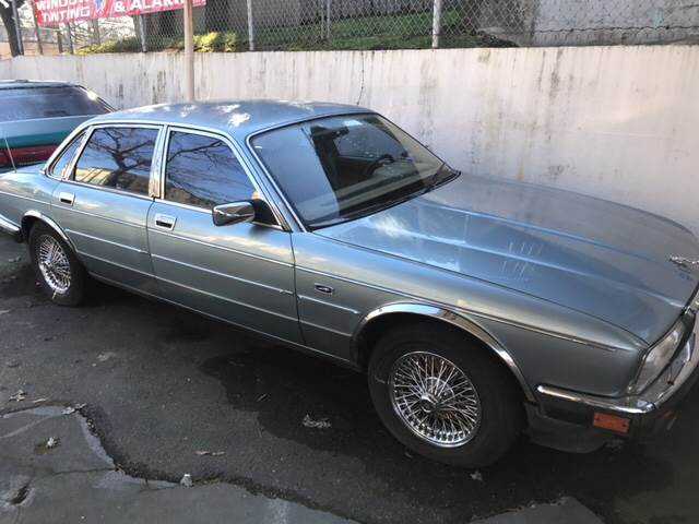 Jaguar Vanden Plas