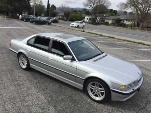 BMW 750i