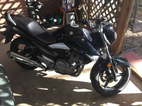 Suzuki GW250L