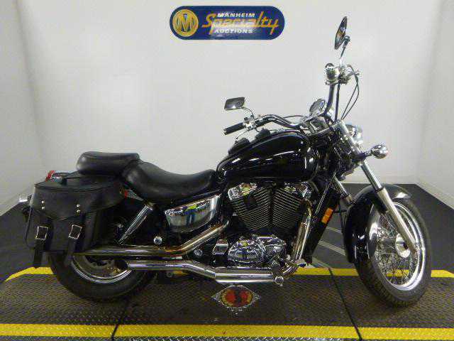 Honda VT1100C2 (SHADOW ACE)