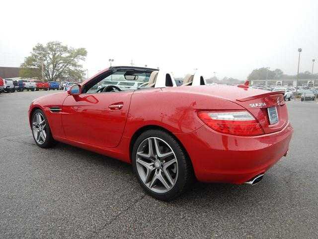 2013 Mercedes-Benz SLK-Class