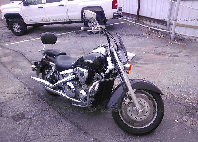 Honda VTX1300R