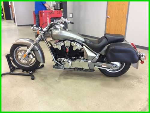 Honda VT1300 (Stateline)
