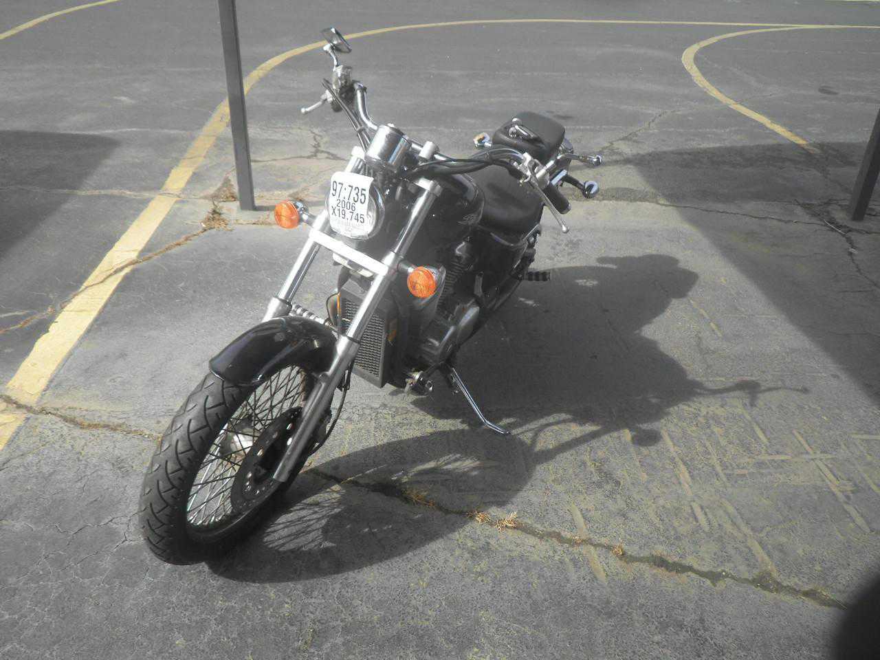 Honda VT600C (SHADOW VLX)