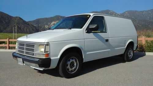 Dodge Caravan