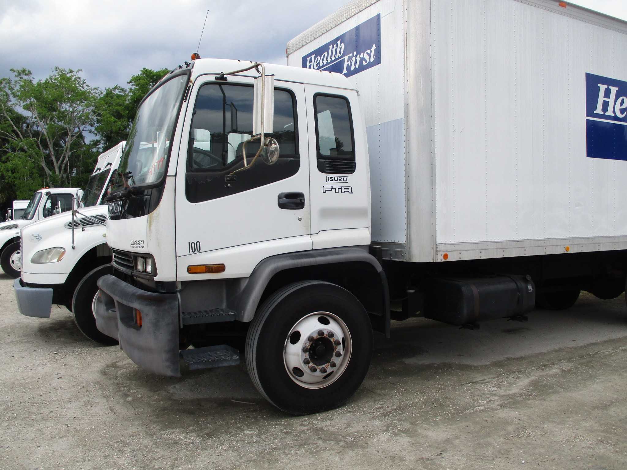 Isuzu F7