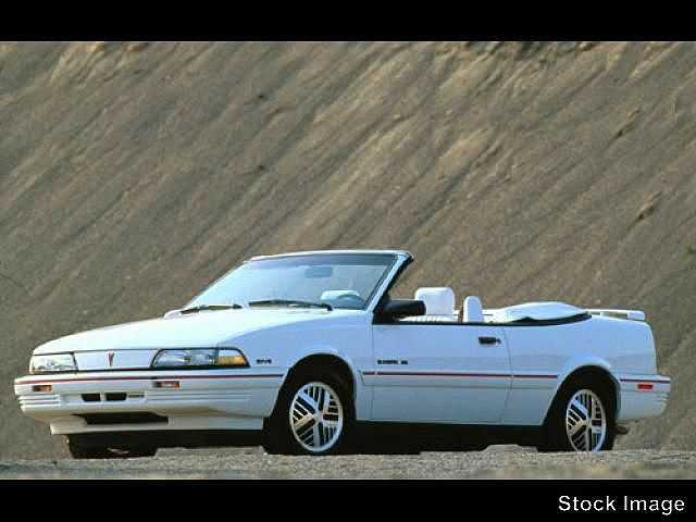 Pontiac Sunbird