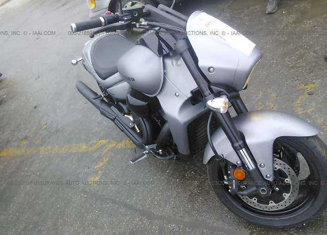 Suzuki VZR1800BZL
