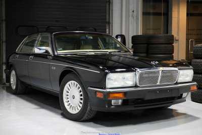 Jaguar XJ12