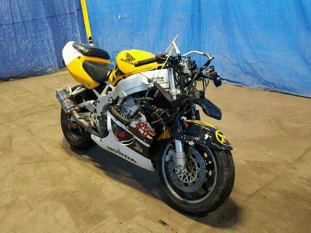 Honda CBR900