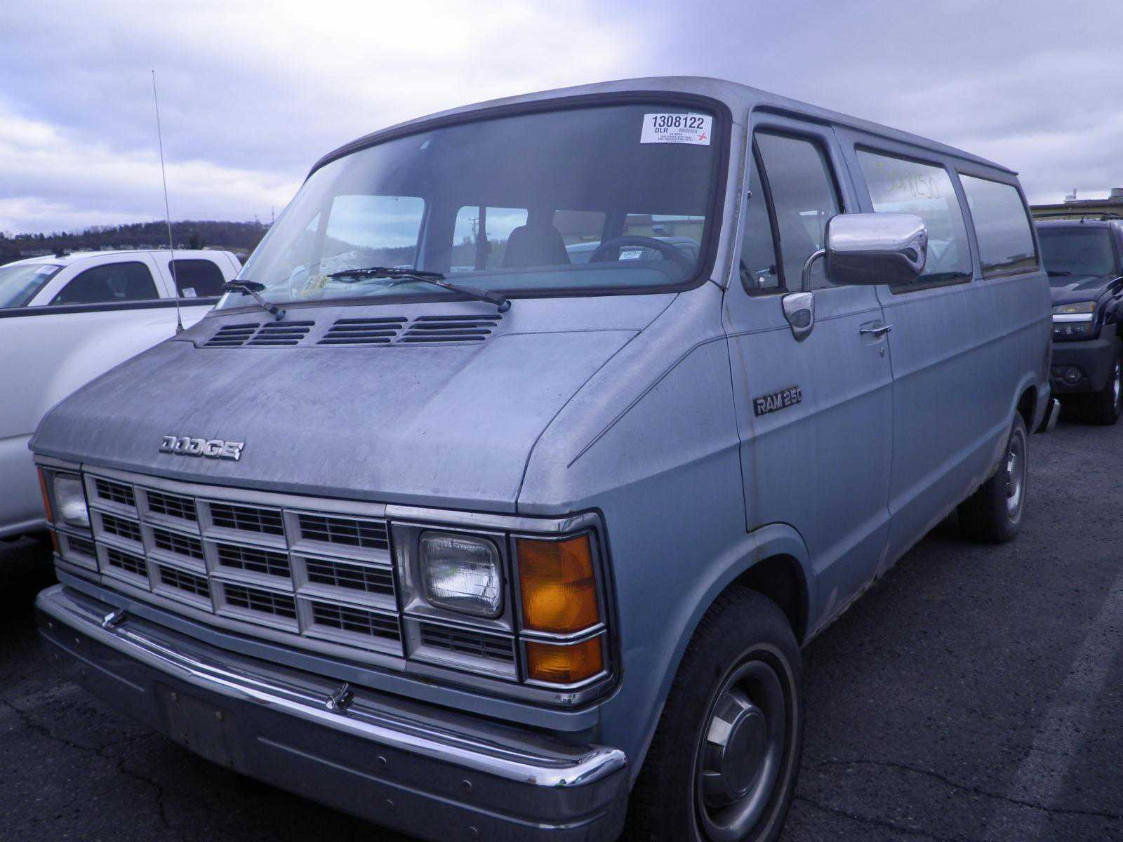Dodge Ram Wagon