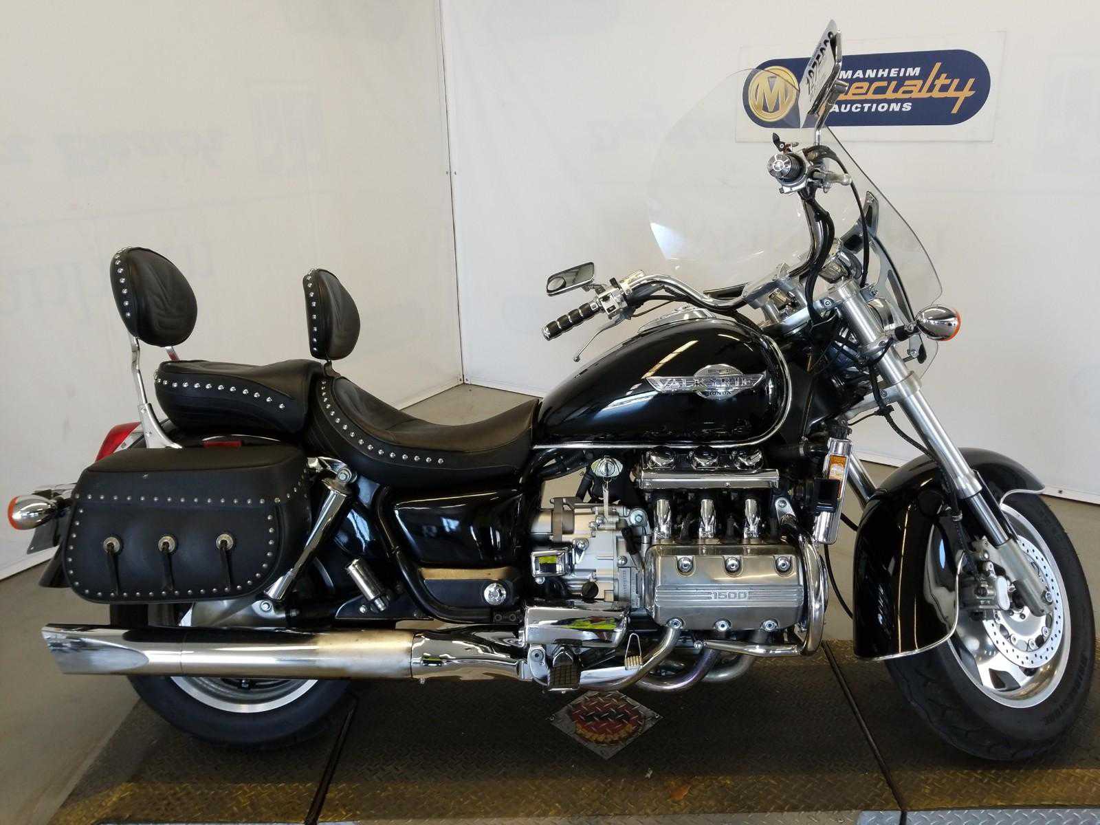 Honda GL1500C (VALKYRIE)