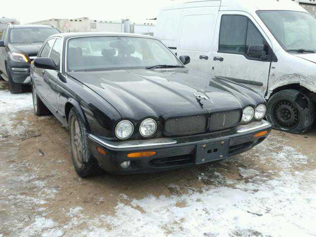 Jaguar XJR