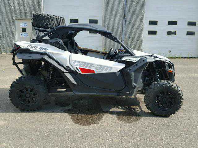 3JBVGAW25HK0005662017 Can-Am Maverick X3
