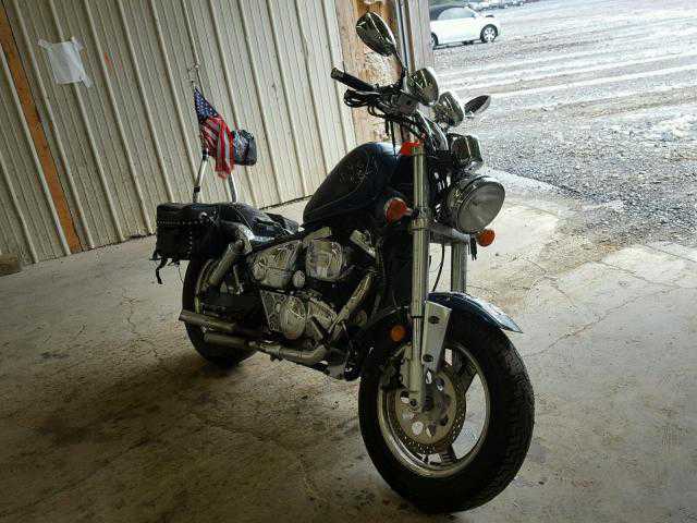 Suzuki VZ800