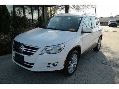 2011 VOLKSWAGEN Tiguan - VIN Decoder