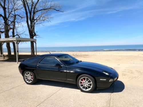 Porsche 928