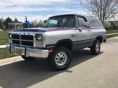 Dodge Ramcharger