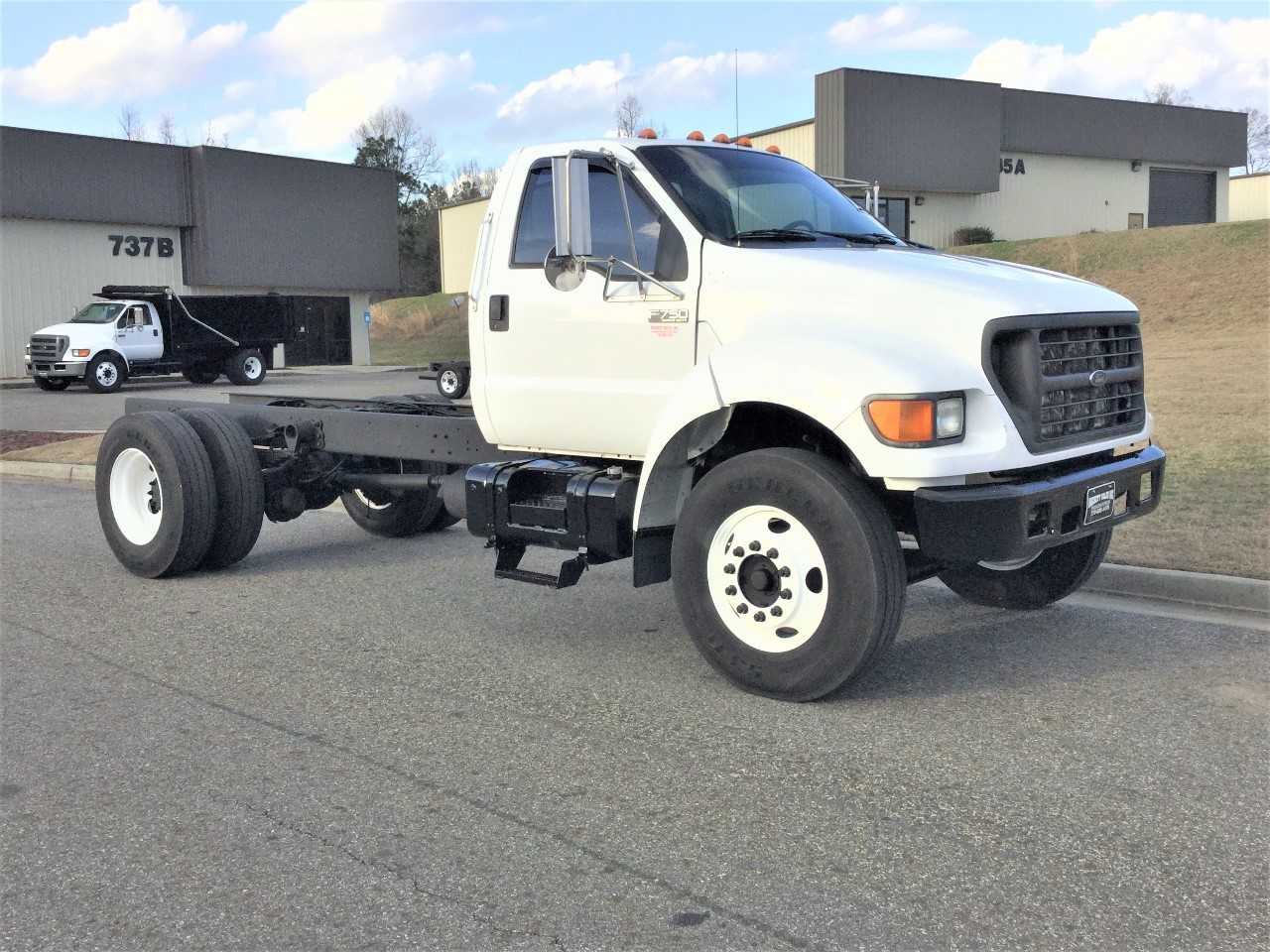 Ford F-750