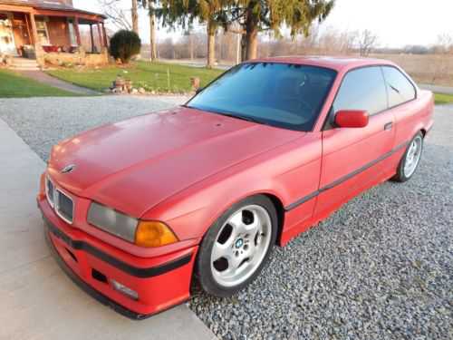 BMW 325iS